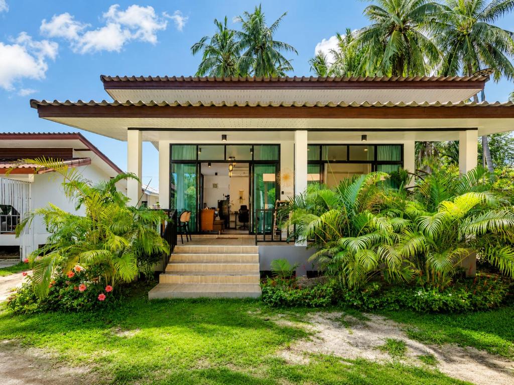 Tropicana House - Double King Bed - 2mn ZenBeach - Garden View – Koh Phangan